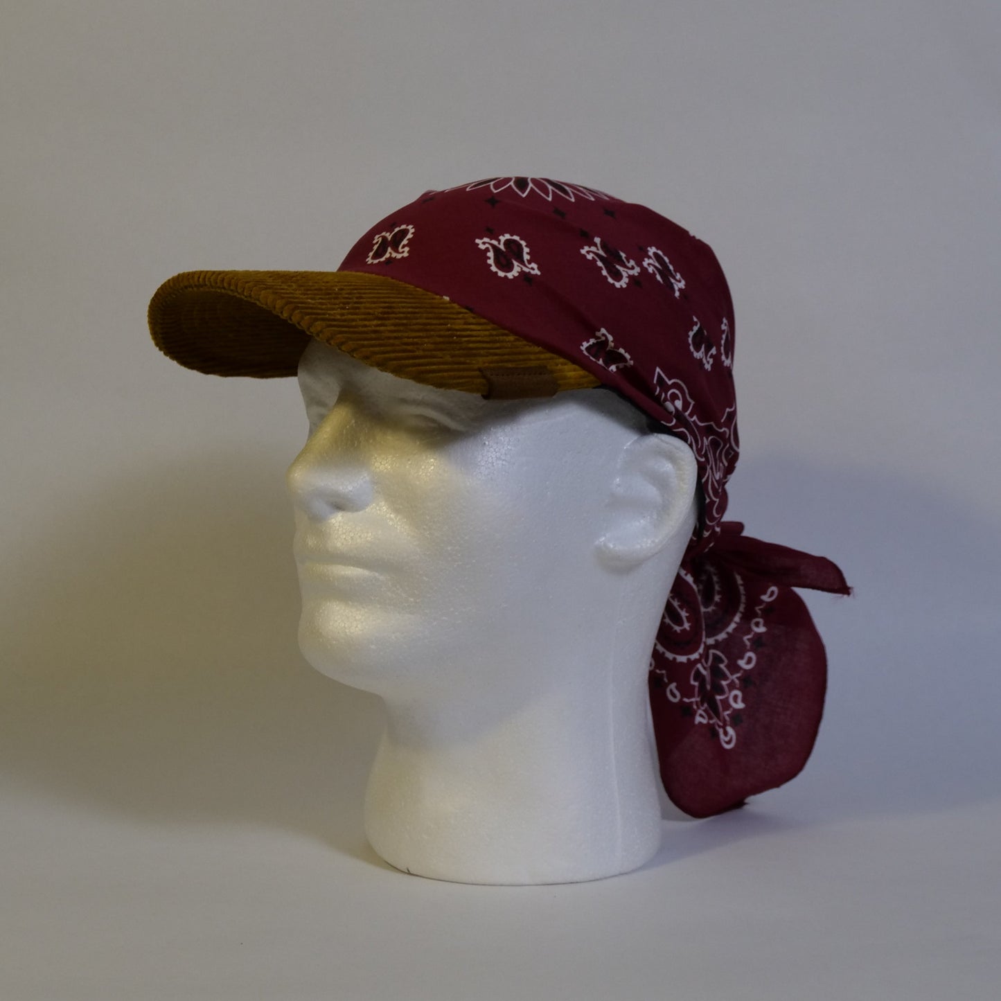 Brimdana - Maroon/Corduroy