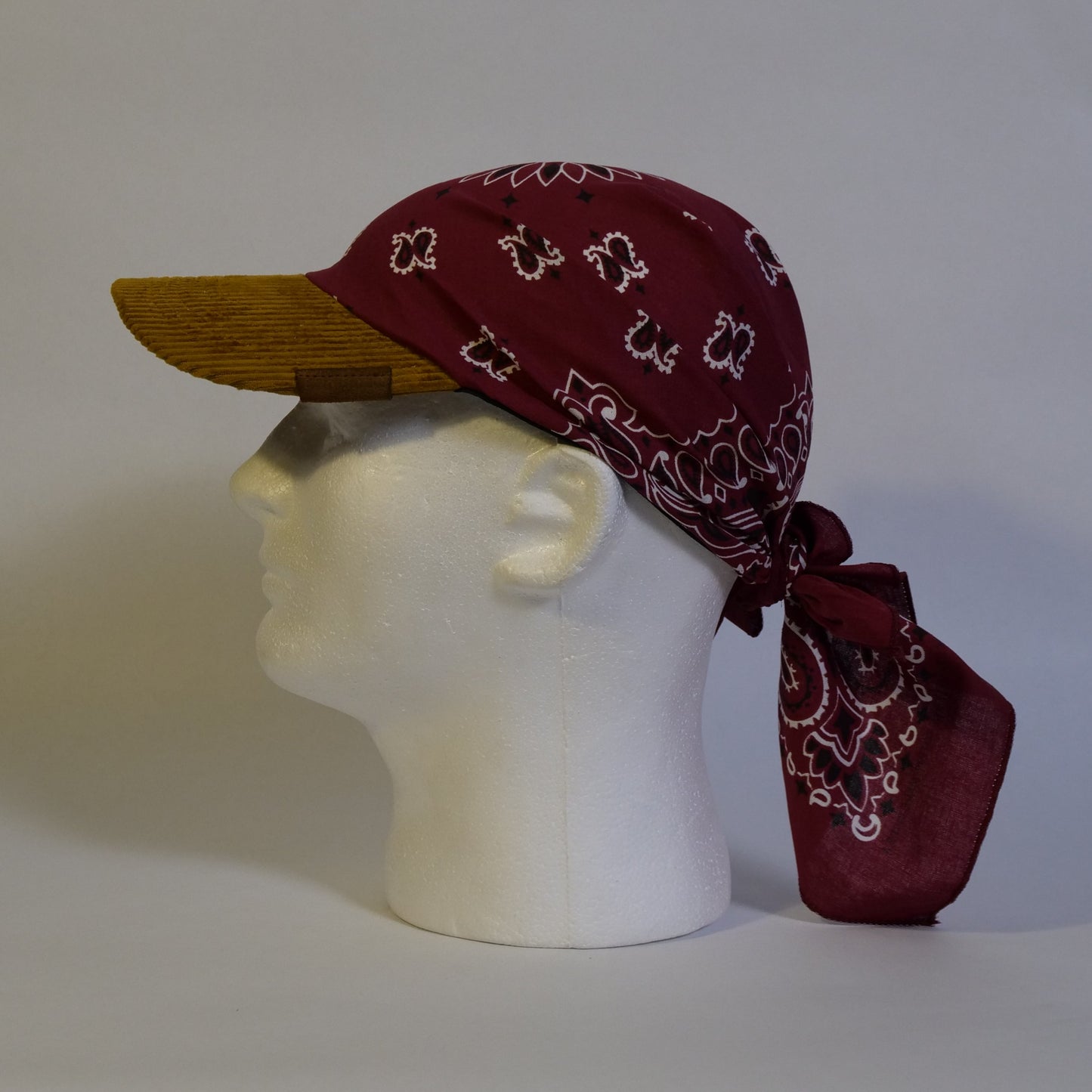 Brimdana - Maroon/Corduroy