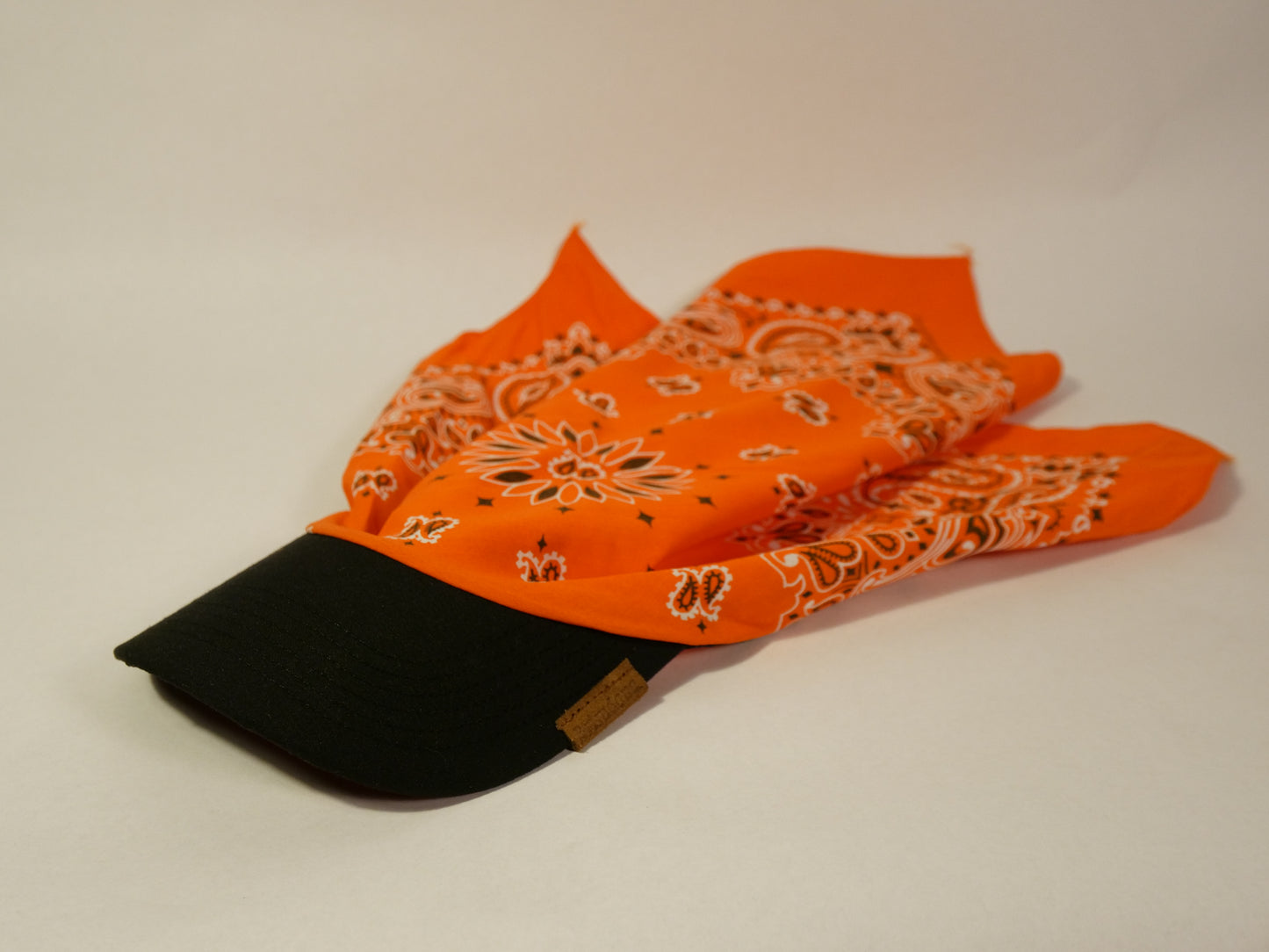 Brimdana Orange/Black