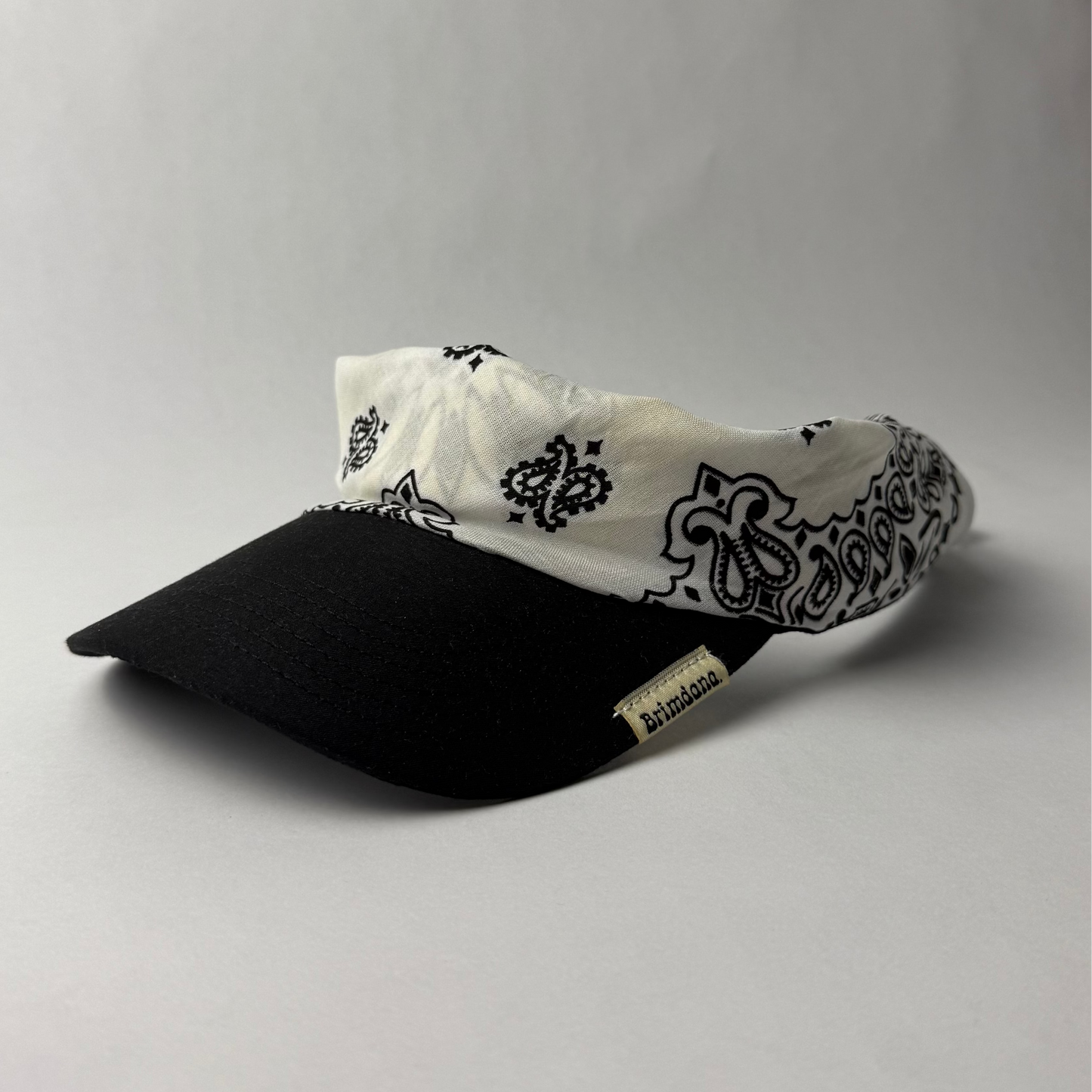 Brimdana White/Black