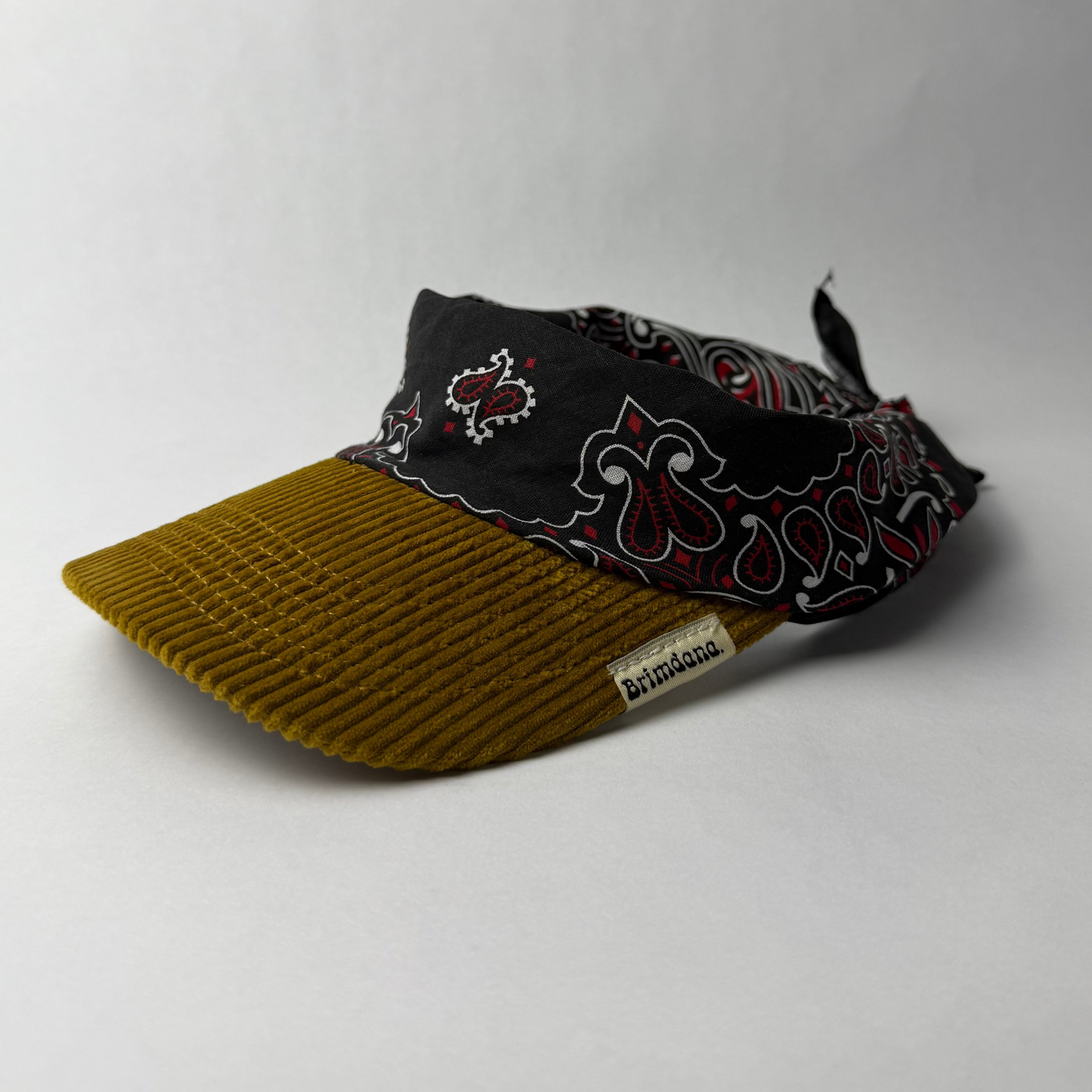 Brimdana Black,Red/Corduroy