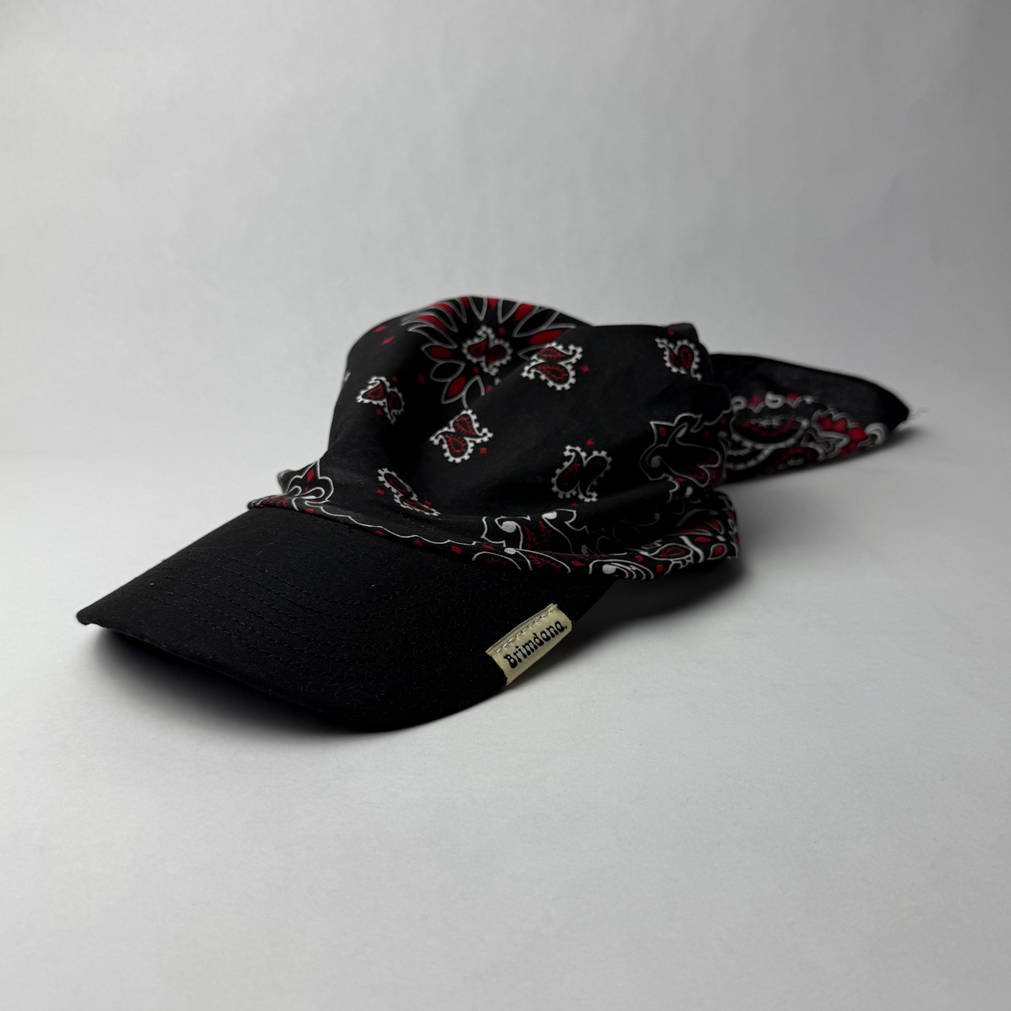 Brimdana - Black,Red/Black