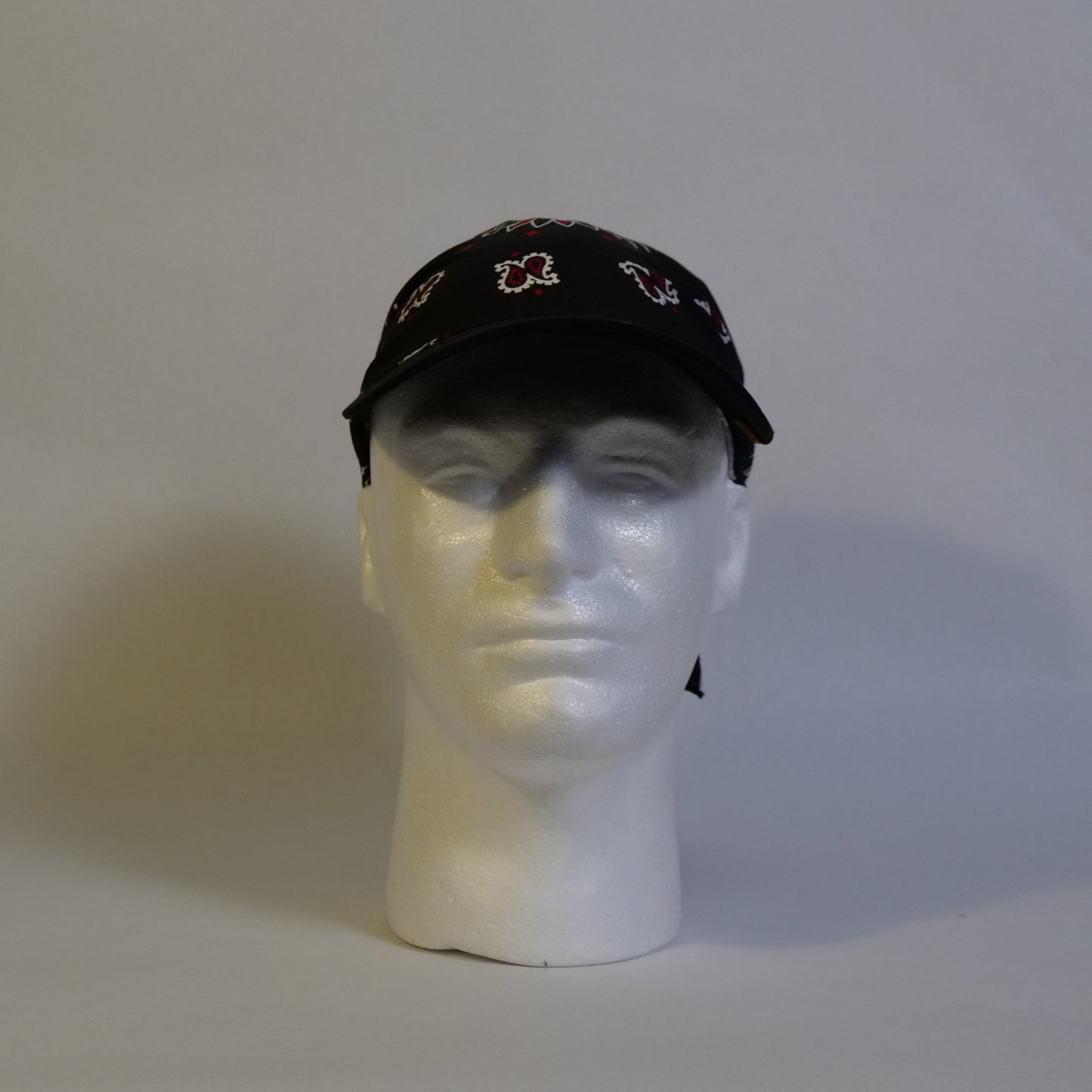 Brimdana - Black,Red/Black