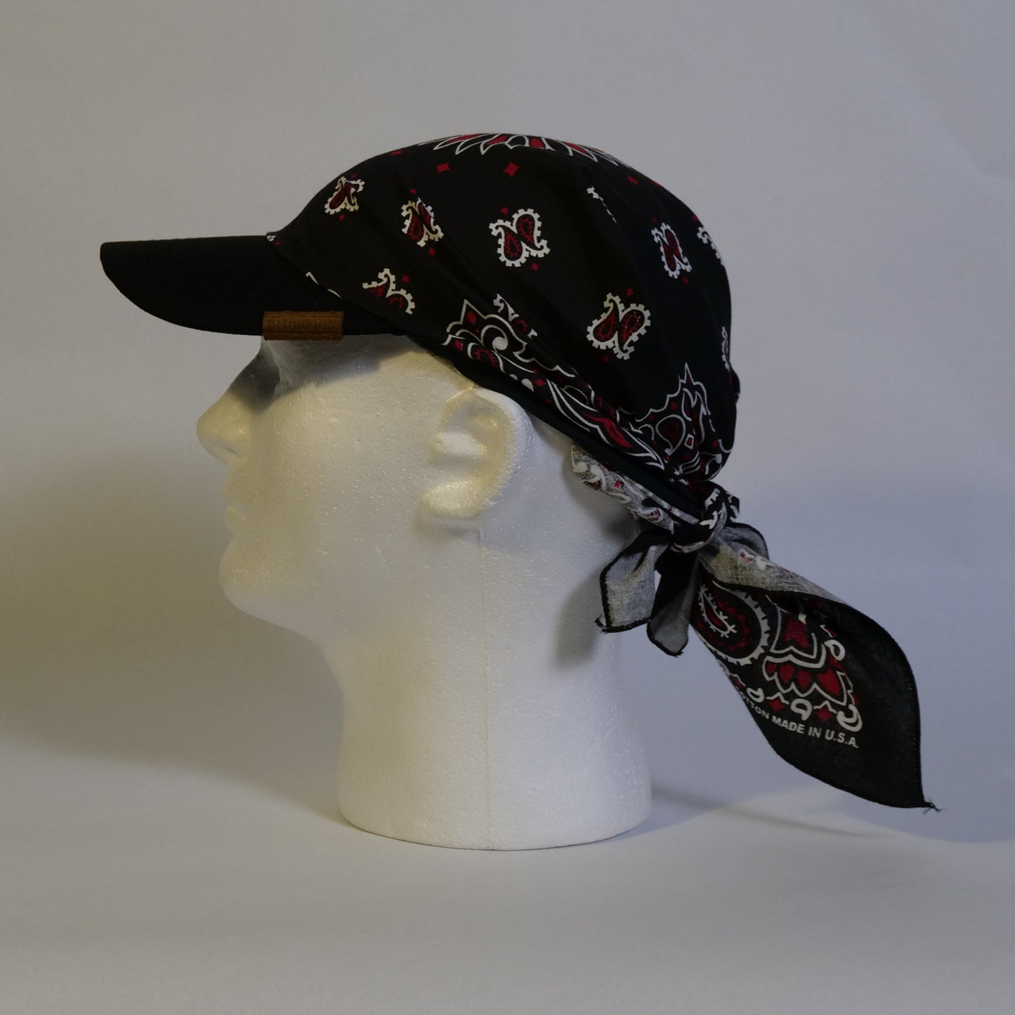 Brimdana - Black,Red/Black