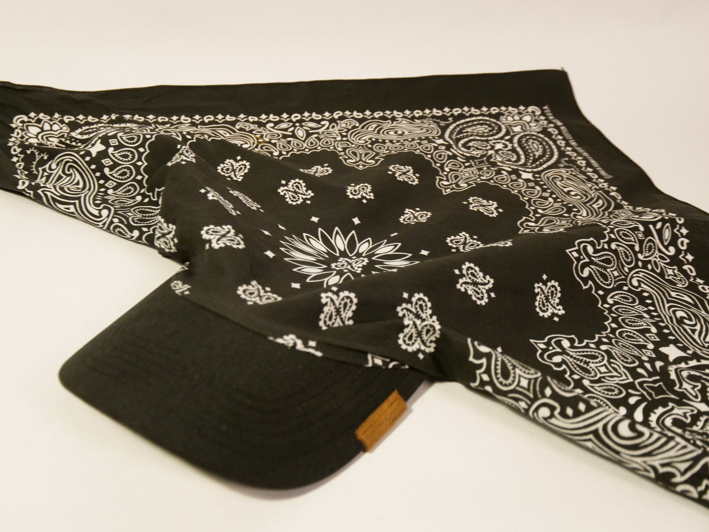 Brimdana - Black/Black